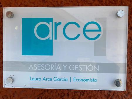 Imagen Asesoría Laura Arce
